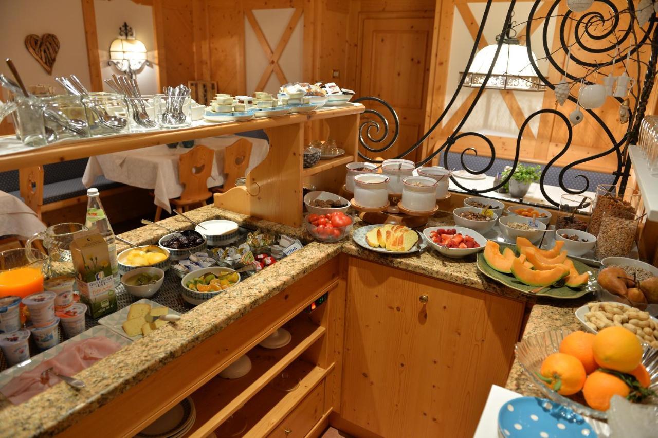 Garni Hotel Max Santa Cristina Val Gardena Εξωτερικό φωτογραφία